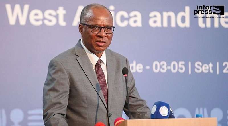 Cabo-Verde/Governo alerta para novo modelo de liberdade de imprensa imposto pela era digital