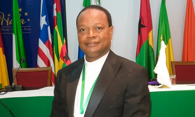 Padre Augusto Mutna Tambá defende a “construção coletiva” na luta contra radicalismo e  extremismo violento no país