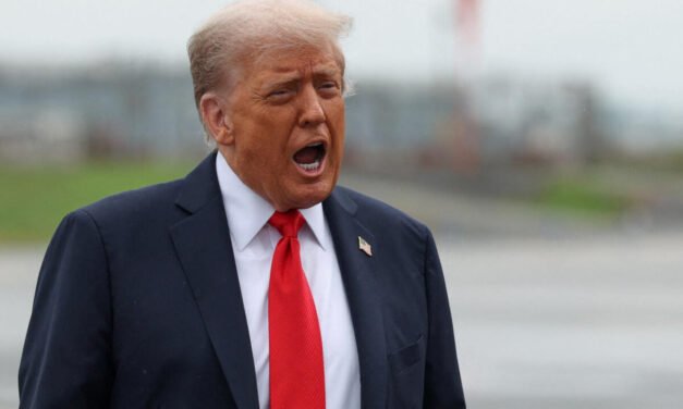 Ucrânia/Trump disponível para aplicar novas sanções contra a Rússia