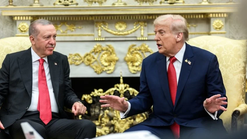Médio Oriente/Trump e Erdogan chegam a entendimento sobre cessar-fogo em Gaza