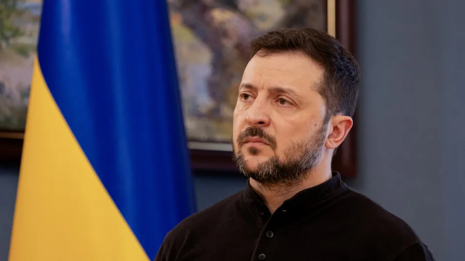 Ucrânia/Zelensky avisa Europa que não pode perder a Moldova para a Rússia