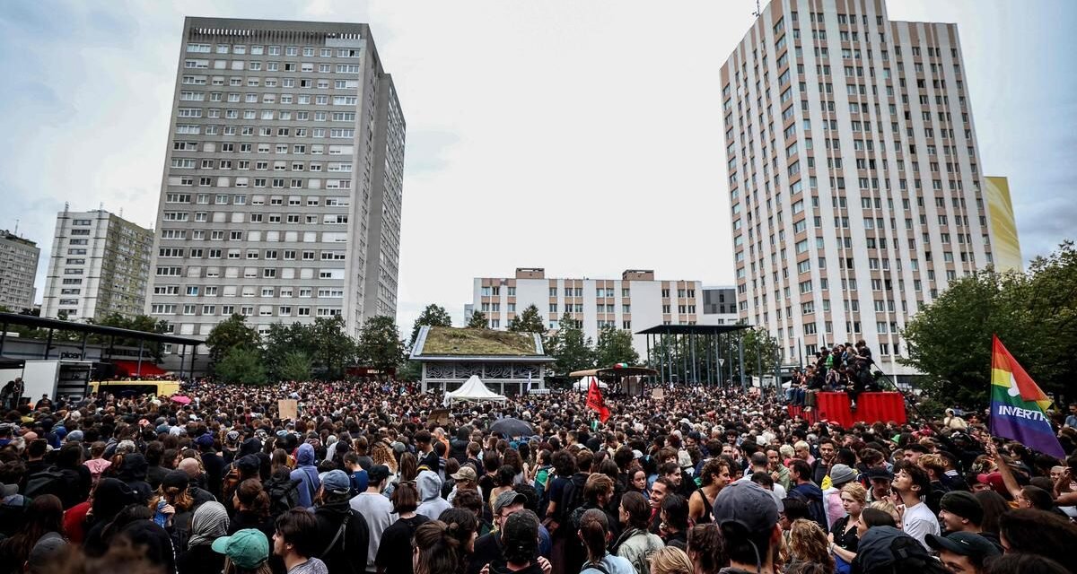 França/Polícia interveio para desocupar campus universitários em Paris