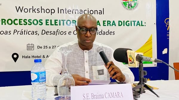 ”A confiança política na preparação das próximas eleições se constrói com base em instituições fortes”,  diz Braima Camará