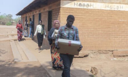 Malawi/ Dezassete candidatos para as eleições presidenciais