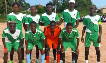 Regiões/ Desporto/ Equipa de Califórnia do Bairro de Pundai-2 sagrou-se campeão do campeonnato Inter-Tabancas