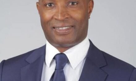 Eleições Presidências/ João Bernardo Vieira anuncia participação nas presidenciais como candidato independente