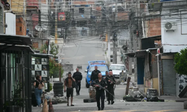 Brasil/Mais de 60 mortos e 80 detidos na “maior operação” no Rio de Janeiro