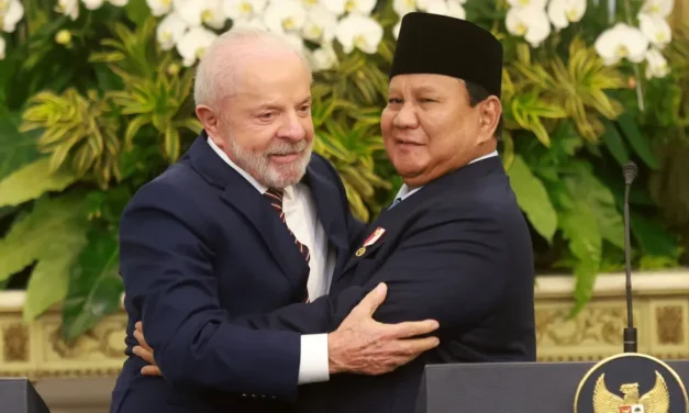 Indonésia/Presidente  quer ensinar português para reforçar laço com Brasil