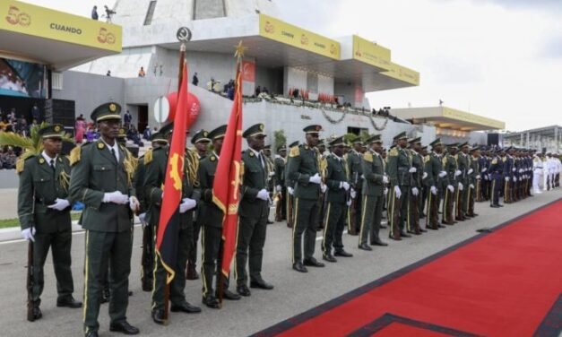 Angola/Celebrações de 50 anos de independência com festa, orgulho e esperança