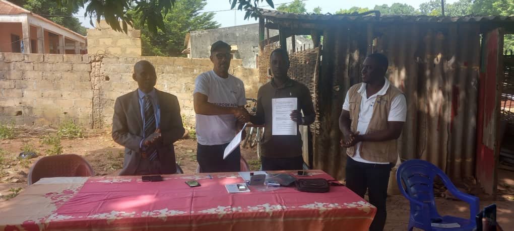 Regiões/Projeto Boa Governação e empresa brasileira SARL assinam contrato de construção de três furos de água em Canchungo