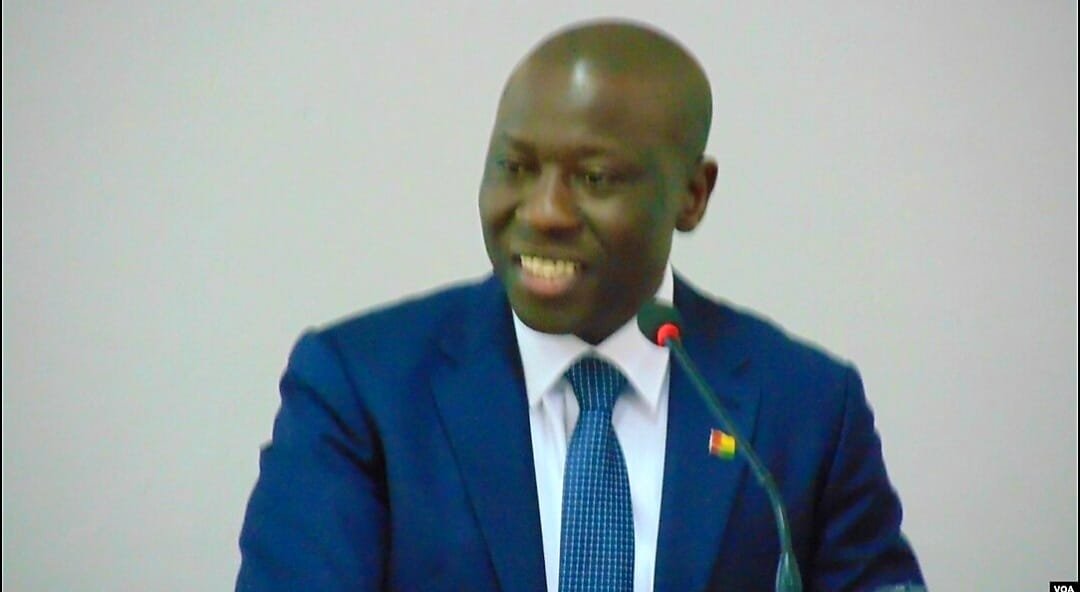 PAIGC indignado com invasão de homens armados à residência do deputado Djibril Mané