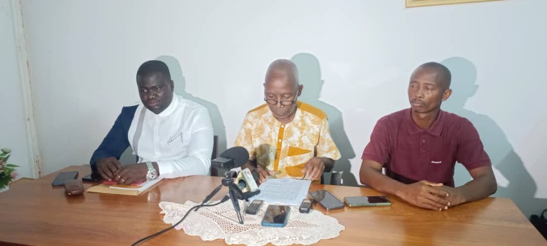 “A Guiné-Bissau está a transformar-se nos olhos dos atores da sociedade civil e religiosa numa espécie de  barril de pólvora”, diz estudos publicados hoje em Bissau