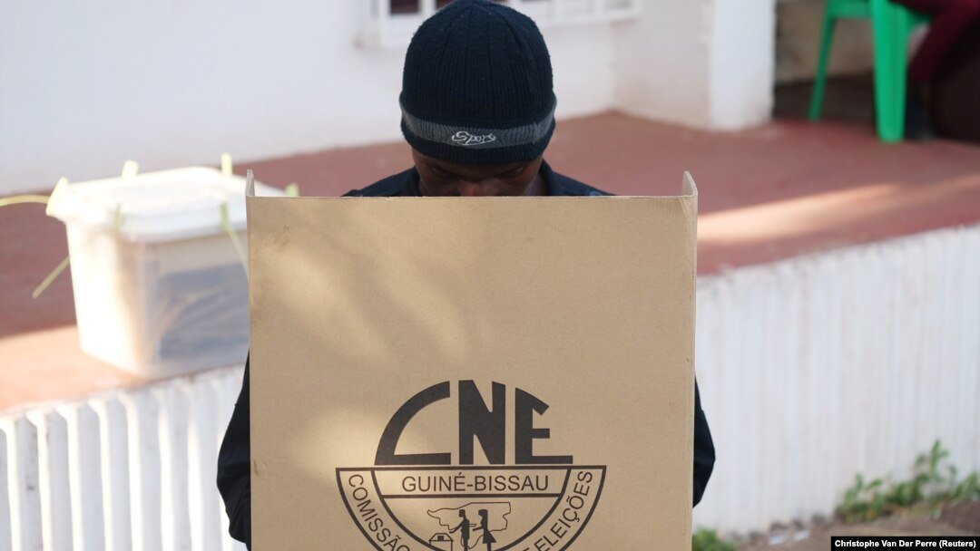 CNE considera de “infundadas” informações  segundo as quais as eleições de 23 de Novembro terão 4200 mesas de votos em vez de 3087