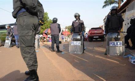 Golpe de Estado/ Alto Comando Militar levanta recolher obrigatório e restrições a circulação nas vias públicas impostos desde quarta-feira 