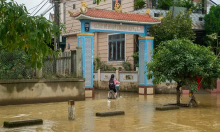 Vietnam/Número de mortos no Vietname sobe para 90 devido às chuvas torrenciais