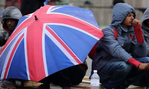 Reino Unido/Governo britânico anuncia restrições na política de imigração