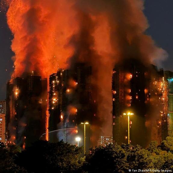 Hong Kong/ Incêndio mortífero provoca mais de 50 mortes