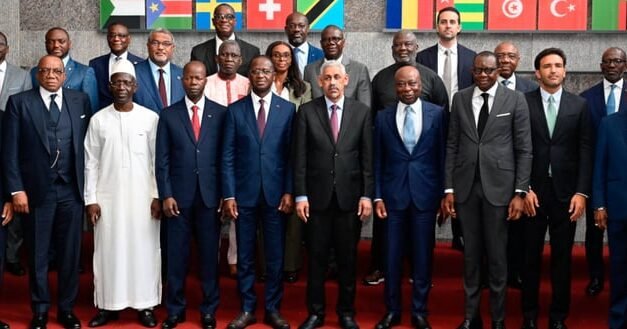 Marrocos/Início da edição de 2025 do Fórum de Investimento em África