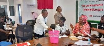 Fodé Caramba Sanhá reeleito presidente do MNSCPDD