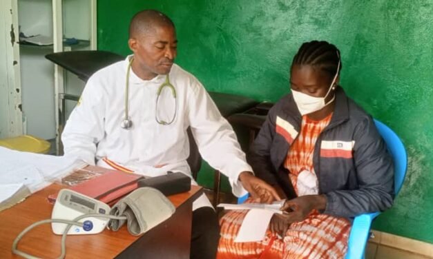 Regiões/” As mudanças climáticas estão a causar infeções respiratórias em Biombo”, diz o Diretor Clínico do Hospital Regional