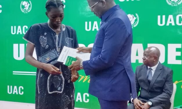 Primeiro-ministro defende educação como “grande arma” de combate à pobreza  e promoção de desenvolvimento