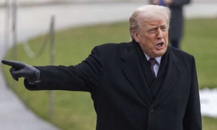 Imigração/EUA triplicam “bónus” para imigrantes ilegais que saiam do país voluntariamente