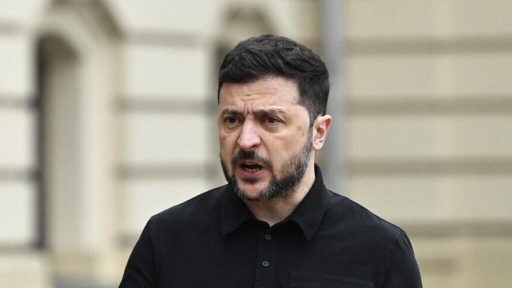 Ucrânia/ Concessões à Rússia devem ser validadas por referendo