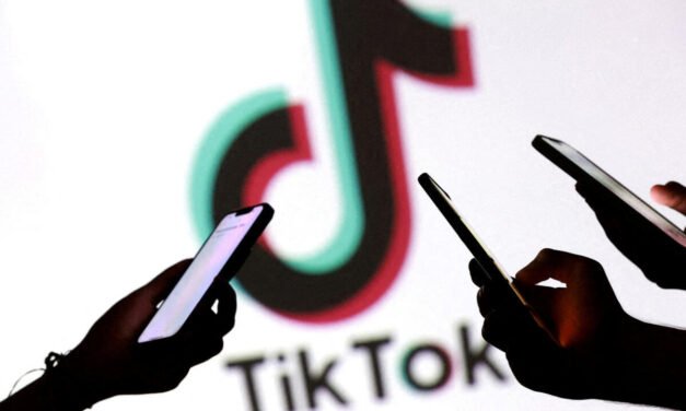 Austrália/ Os menores de 16 anos deixam de ter acesso às redes sociais