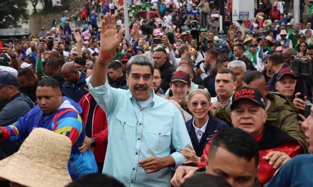 Venezuela/Nicolas Maduro promete defender a Venezuela “com a própria vida”