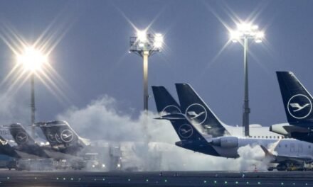 Alemanha/Aeroporto de Frankfurt cancela quase 100 voos devido à neve e ao gelo