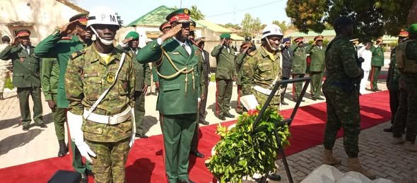 Dia dos Heróis Nacionais/Presidente da República de Transição apela união no seio dos guineenses para promover progresso comum