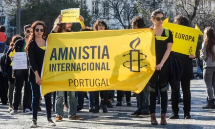 Irão/ Amnistia pede ação internacional para travar mortes e impunidade