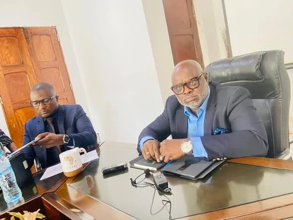 Transição/Ministro Jaimantino Có reafirma compromisso do Governo em criar as condições para desenvolvimento da indústria no país