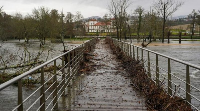 Portugal/Oeste com mais de 2.200 operacionais empenhados em 649 ocorrências devido ao mau tempo