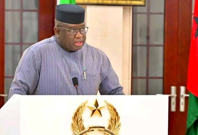 CEDEAO/Presidente em exercício da organização visita Bissau para concertação regional