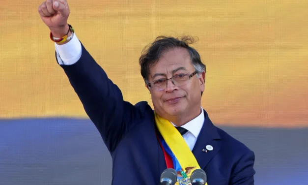 Colômbia/Presidente Gustavo Petro, diz que voltará a pegar em armas se ameaçado por Trump