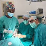 Médicos espanhóis realizam cirurgias à crianças com fissuras e queimaduras  