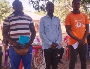 Regiões / Administrador do setor de N’Hacra critica exploração ilegal de areia em Com Zangada