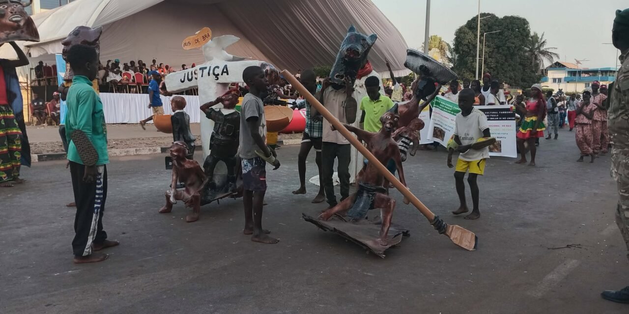 Oito grupos participaram no primeiro dia do Desfile do Carnaval 2026 em Bissau