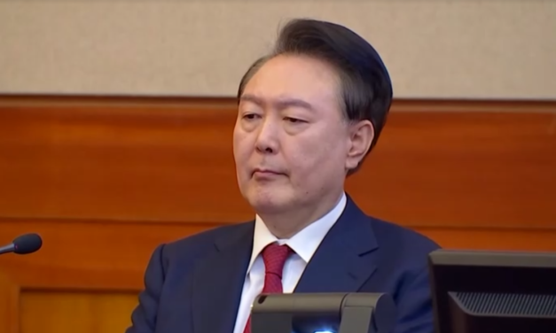 Coreia do Sul/ Ex-presidente  condenado à prisão perpétua por tentativa de golpe em 2024