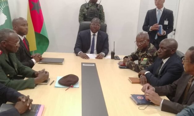 ”Os primeiros 100 dias deste governo devem ser vistos como  definição de um novo rumo para a Guiné-Bissau”, diz Ilidio Vieira Té