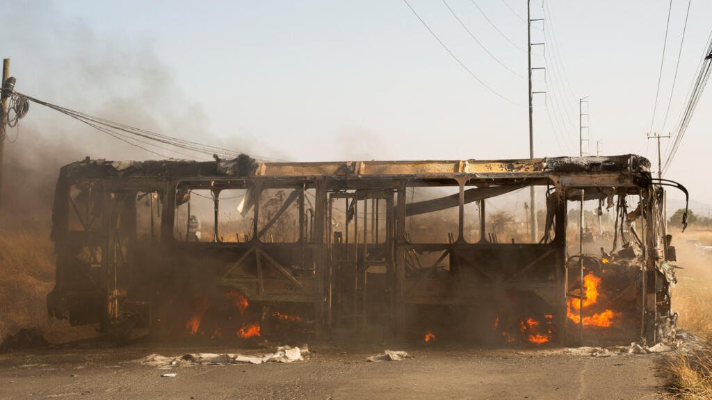 México/Operação militar que matou poderoso chefe do narcotráfico provoca onda de violência