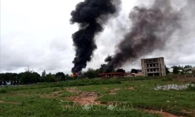 Nigéria/ Pelo menos 38 pessoas morreram e 27 ficaram feridas na explosão de uma mina