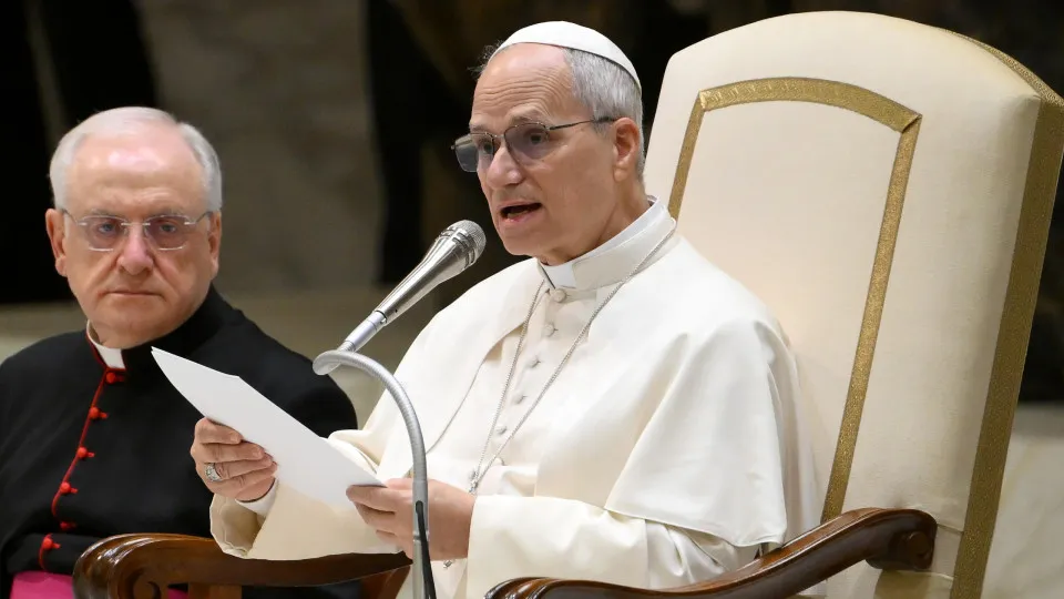 Vaticano/Papa apela à prevenção de nova corrida às armas nucleares ao expirar tratado