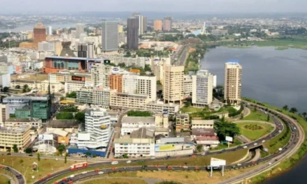 Togo/ PIB ultrapassou 1300 dólares per capita em 2025
