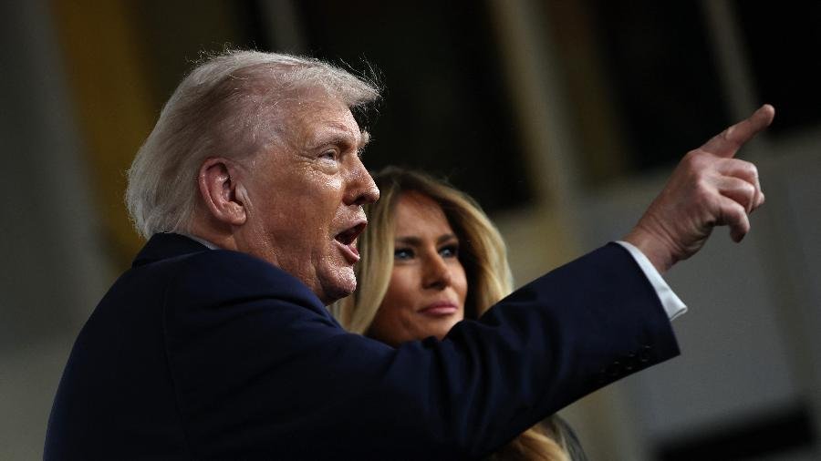 EUA/Trump acena com ‘acordo’ com Cuba e diz que investimentos da China na Venezuela são ‘bem-vindos’