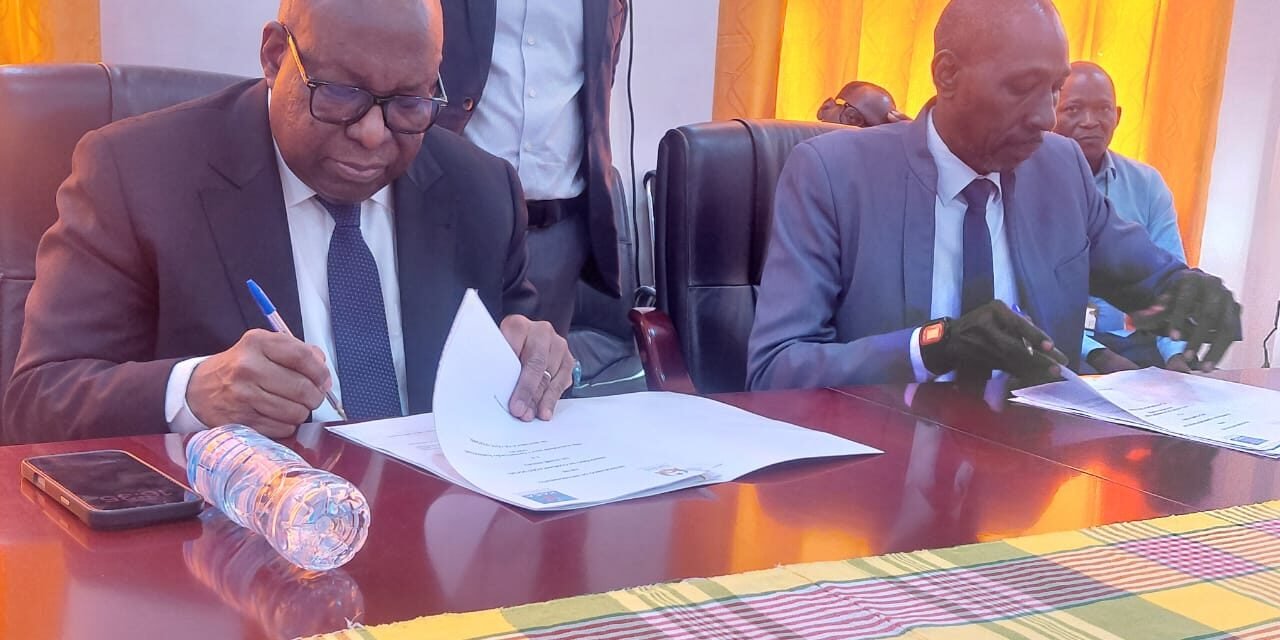 Comunicação Social/Ministério de tutela prepara regulamentação das redes sociais com apoio de entidades da Côte D´Ivoire