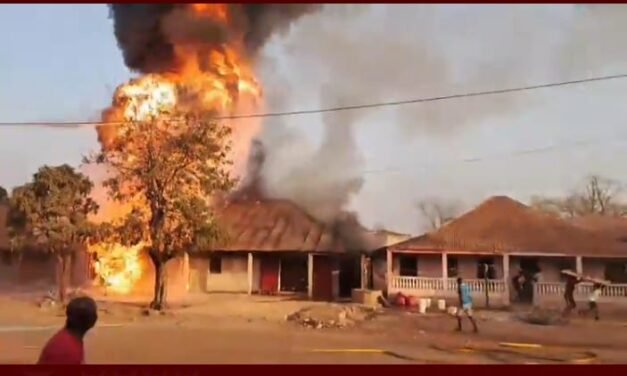 Regiões/Incêndio em Bafatá provoca um óbito entre 163 feridos