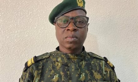 Alfândegas/Major Tommy Nhaga Cassamá substitui Fernando Cá nas funções de  Comandante da Brigada de Ação Fiscal