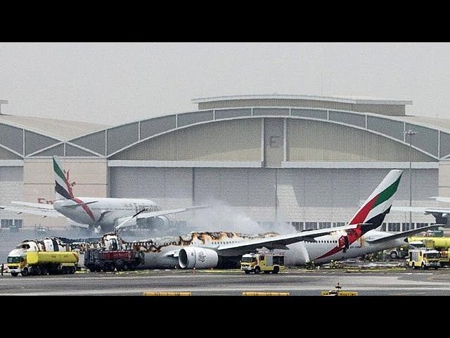 EAU/Tráfego aéreo em Dubai é parcialmente retomado após suspensão por incêndio causado por drone